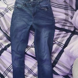 Junior Jean